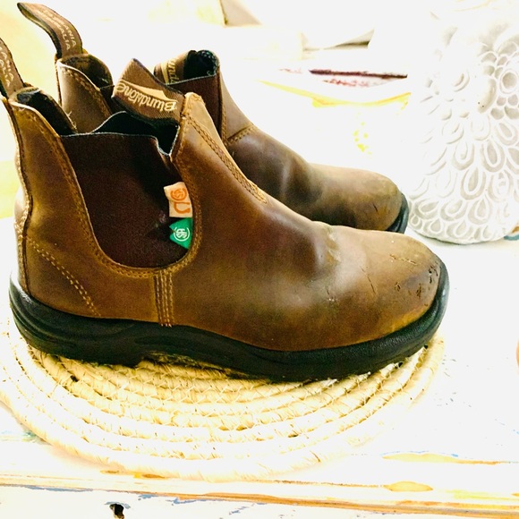 Blundstones steel toe boots - Picture 4 of 8